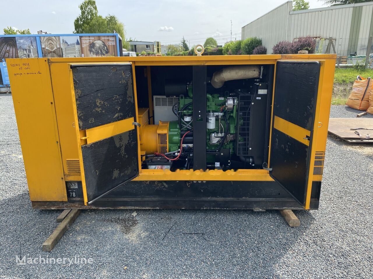 SDMO 80 kVa John Deere - Электрогенератор: фото 3 SDMO 80 kVa John Deere - Электрогенератор: фото 3