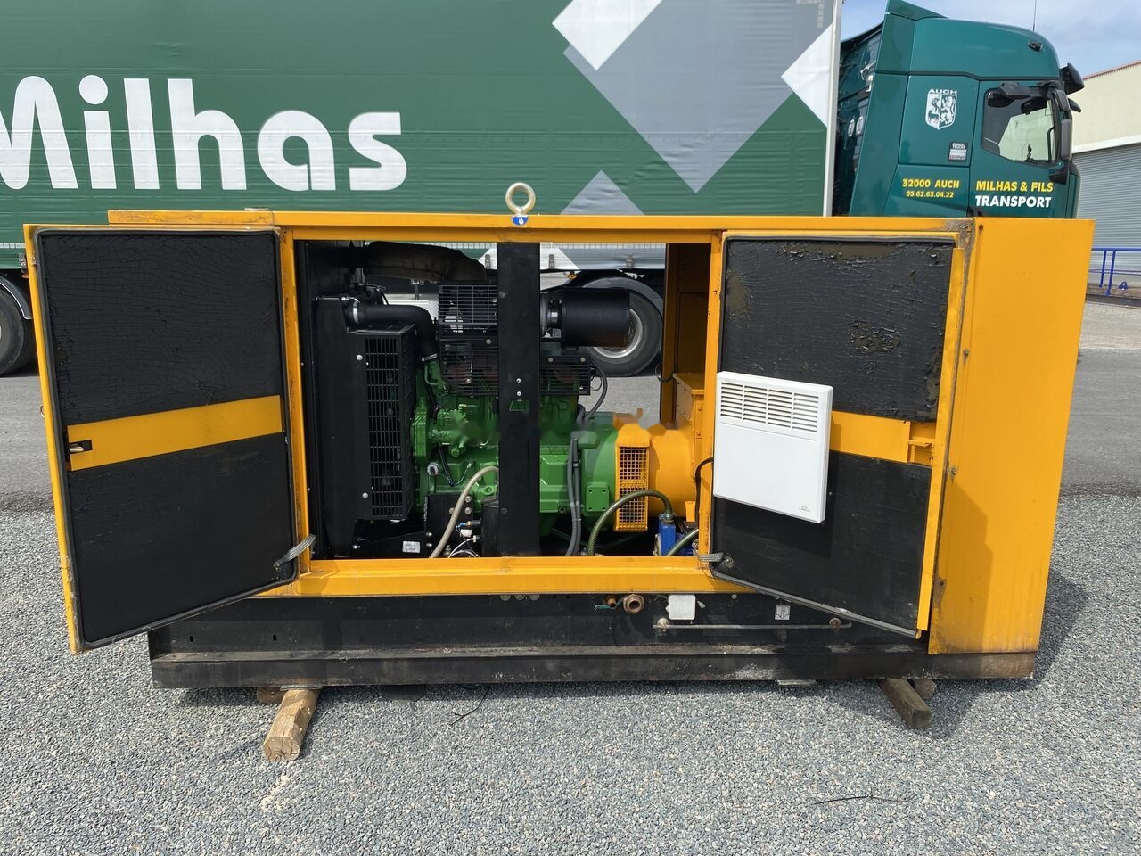 SDMO 80 kVa John Deere - Электрогенератор: фото 5 SDMO 80 kVa John Deere - Электрогенератор: фото 5