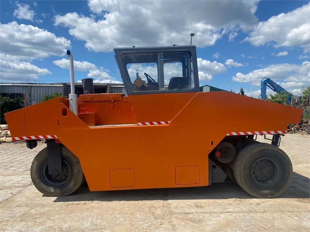 Albaret P3 - Пневмоколесный каток: фото 5 Albaret P3 - Пневмоколесный каток: фото 5