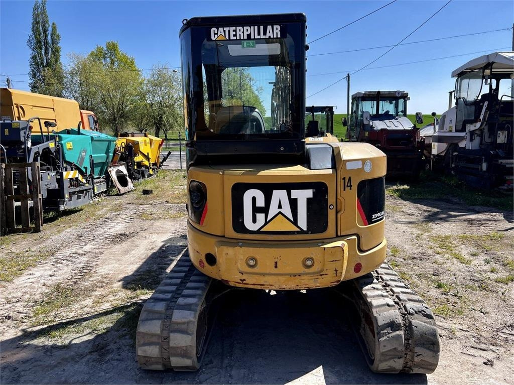 CAT 304C CR - Мини-экскаватор: фото 4 CAT 304C CR - Мини-экскаватор: фото 4