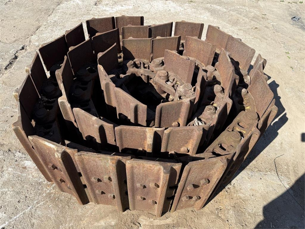 CAT D7 D8 XL - Рама/ Шасси для Строительной техники: фото 2 CAT D7 D8 XL - Рама/ Шасси для Строительной техники: фото 2