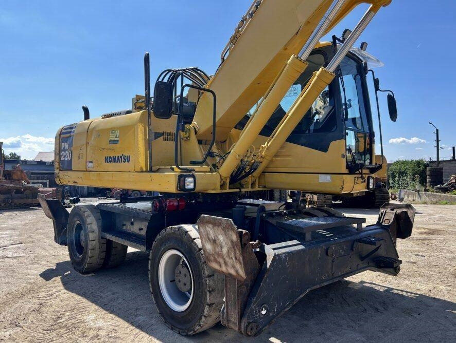 Komatsu PW220MH MH  - Перегружатель: фото 4 Komatsu PW220MH MH  - Перегружатель: фото 4