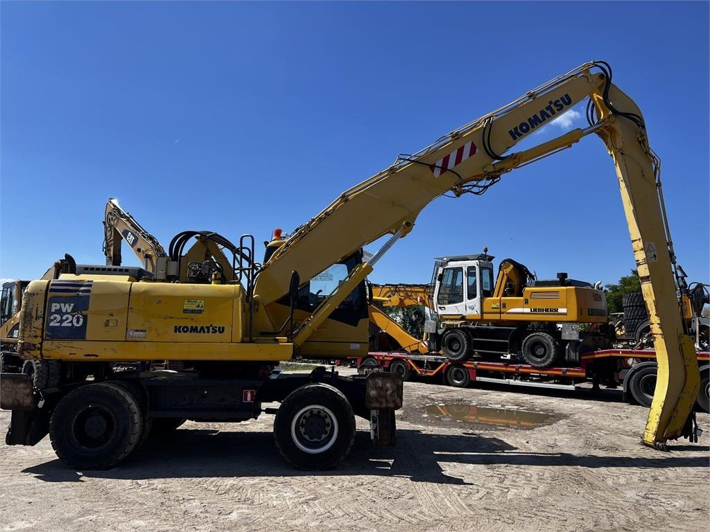 Komatsu PW220MH MH - Перегружатель: фото 4 Komatsu PW220MH MH - Перегружатель: фото 4