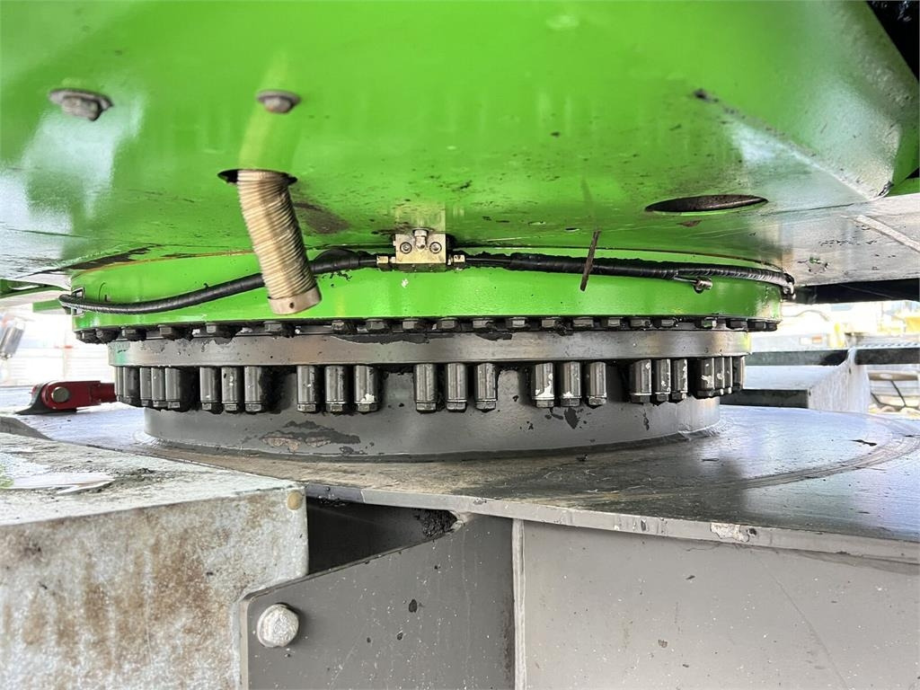 Sennebogen 825 K13 - Перегружатель: фото 5 Sennebogen 825 K13 - Перегружатель: фото 5