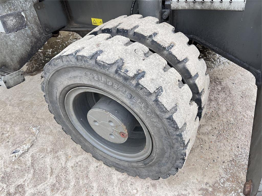 Sennebogen 825 - Перегружатель: фото 5 Sennebogen 825 - Перегружатель: фото 5