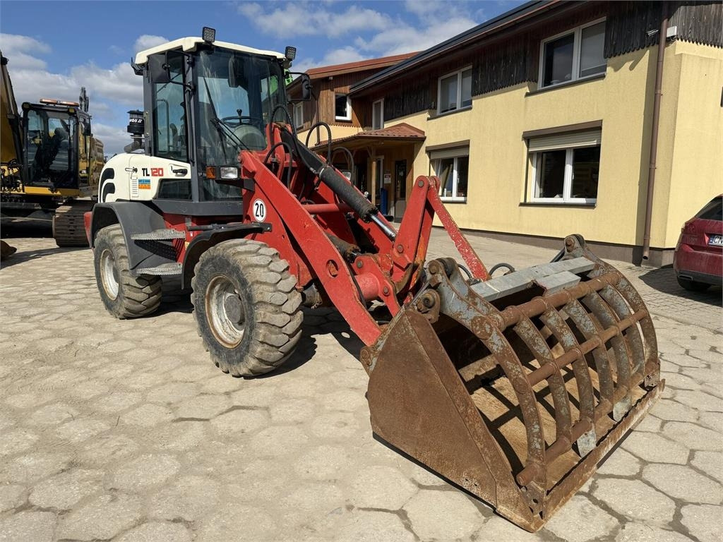 Terex TL120 - Колёсный погрузчик: фото 1 Terex TL120 - Колёсный погрузчик: фото 1