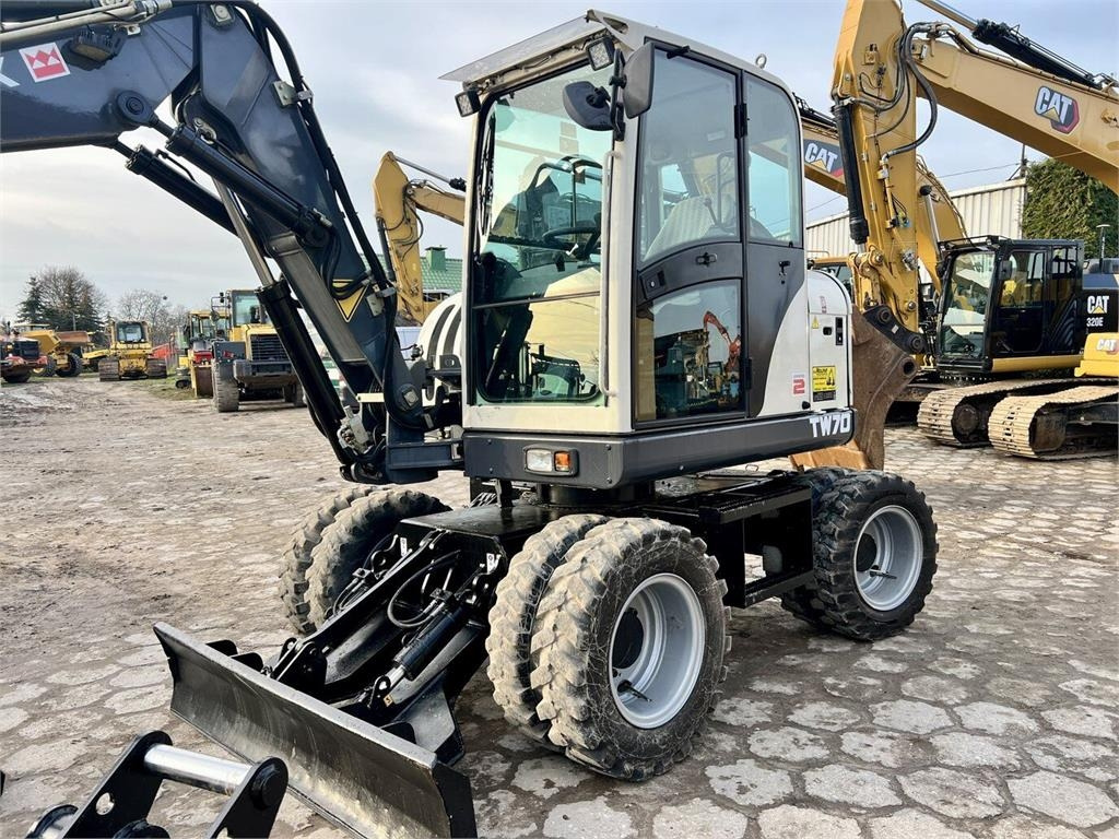 Колёсный экскаватор Terex TW70: фото 10 Колёсный экскаватор Terex TW70: фото 10