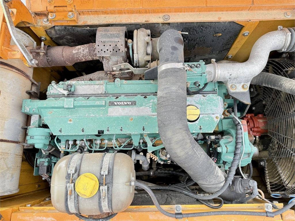 Volvo EC290CL - Гусеничный экскаватор: фото 5 Volvo EC290CL - Гусеничный экскаватор: фото 5