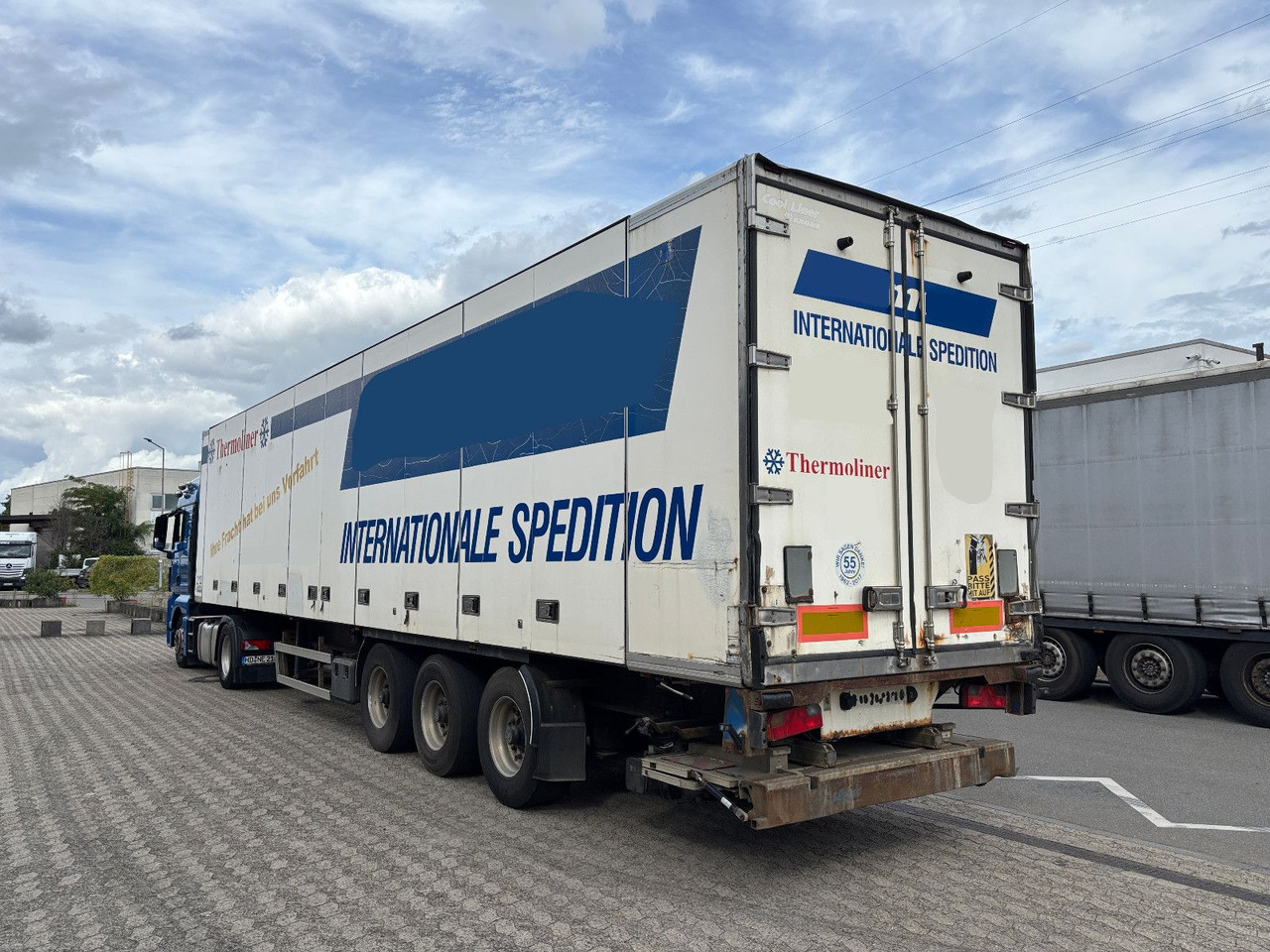 Krone Thermo King SL400 SEITENTÜREN - Полуприцеп-рефрижератор: фото 4 Krone Thermo King SL400 SEITENTÜREN - Полуприцеп-рефрижератор: фото 4