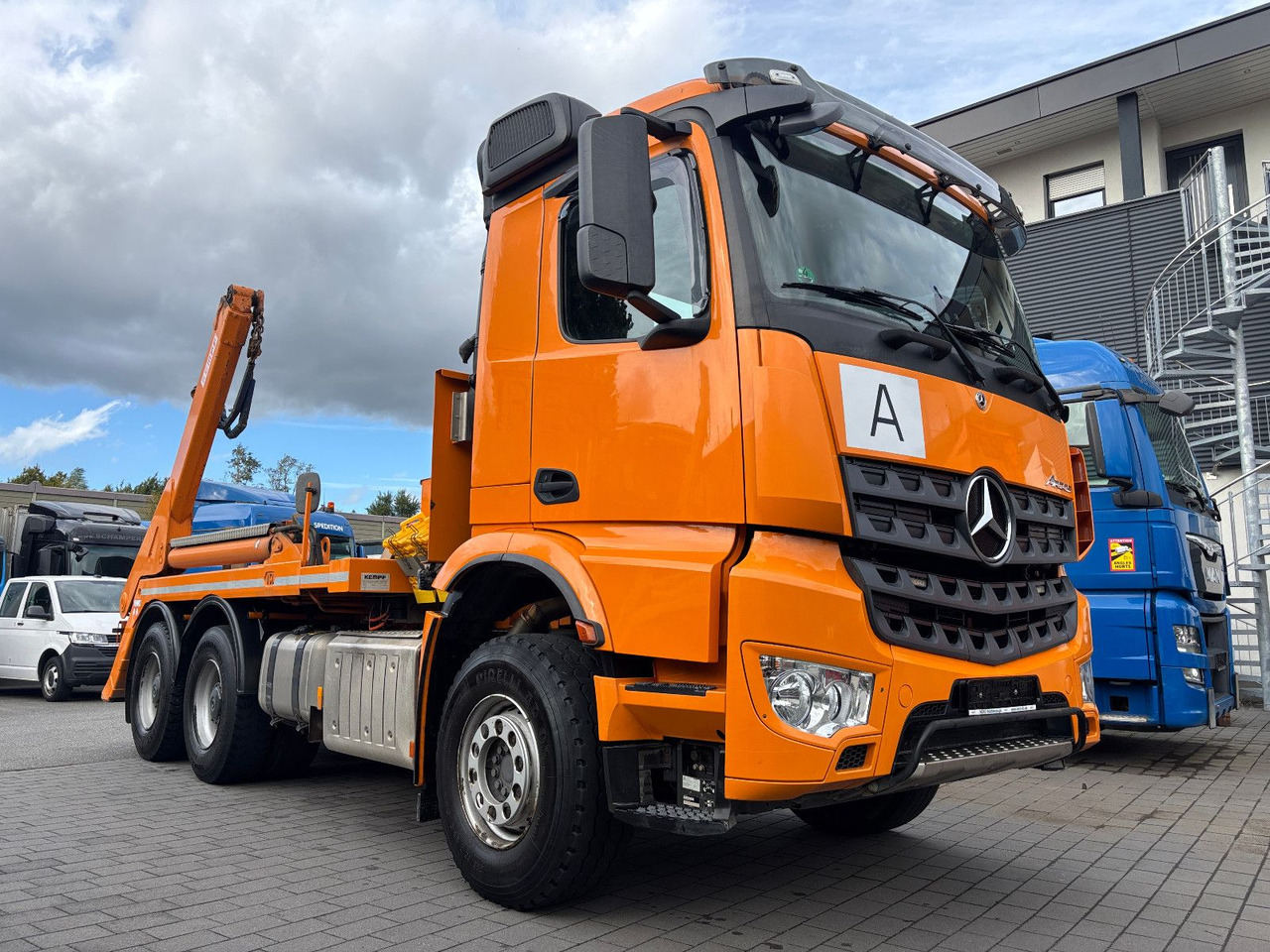 Mercedes-Benz Arocs 2648 6x4/Kempf - Самосвал: фото 1 Mercedes-Benz Arocs 2648 6x4/Kempf - Самосвал: фото 1