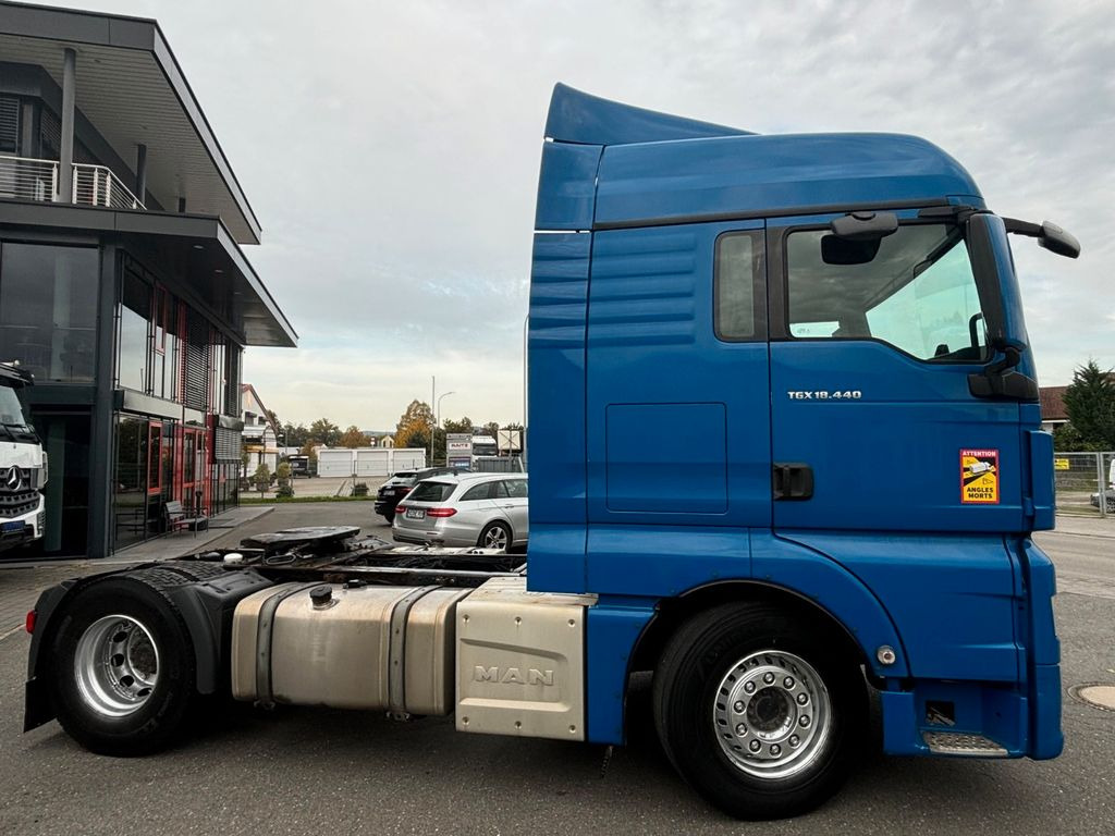 MAN TGX 18.440 480 Retarder/2 Tanks - Тягач: фото 3 MAN TGX 18.440 480 Retarder/2 Tanks - Тягач: фото 3