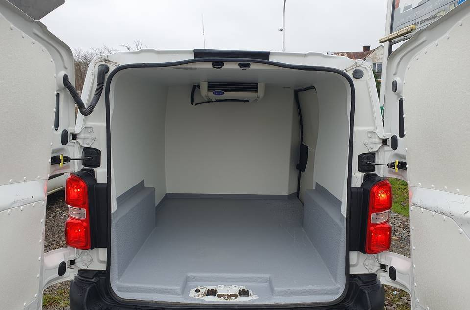 Citroen JUMPY CHLODNIA MROZNIA CARRIER+230V KLIMA EURO6 - Малотоннажный рефрижератор: фото 2 Citroen JUMPY CHLODNIA MROZNIA CARRIER+230V KLIMA EURO6 - Малотоннажный рефрижератор: фото 2