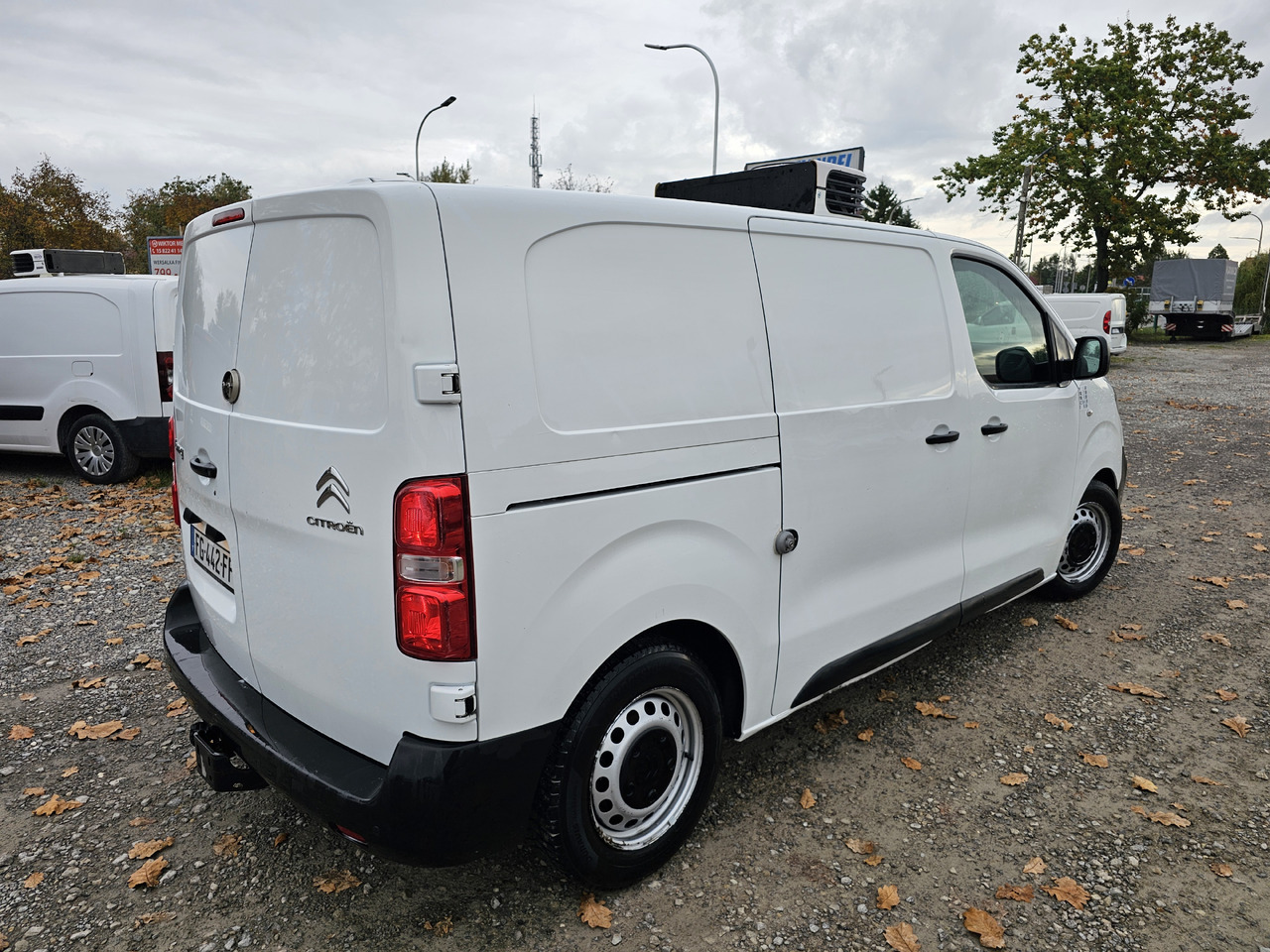 Citroen JUMPY CHLODNIA MROZNIA CARRIER+230V KLIMA NAVI EURO6 - Малотоннажный рефрижератор: фото 4 Citroen JUMPY CHLODNIA MROZNIA CARRIER+230V KLIMA NAVI EURO6 - Малотоннажный рефрижератор: фото 4