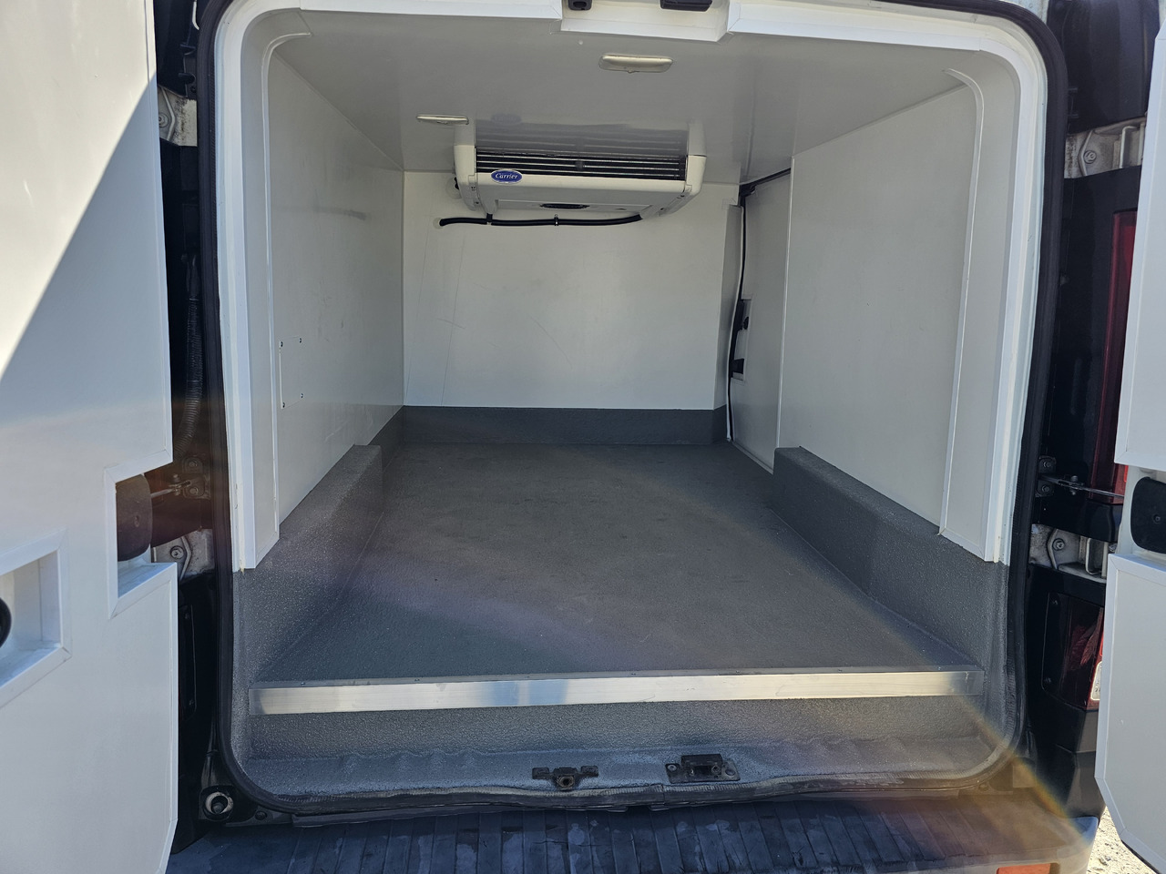 Малотоннажный рефрижератор FIAT TALENTO VIVARO  L2H1 LONG  CHLODNIA MROZNIA CARRIER+230V KLIMA NAVI EURO6: фото 11