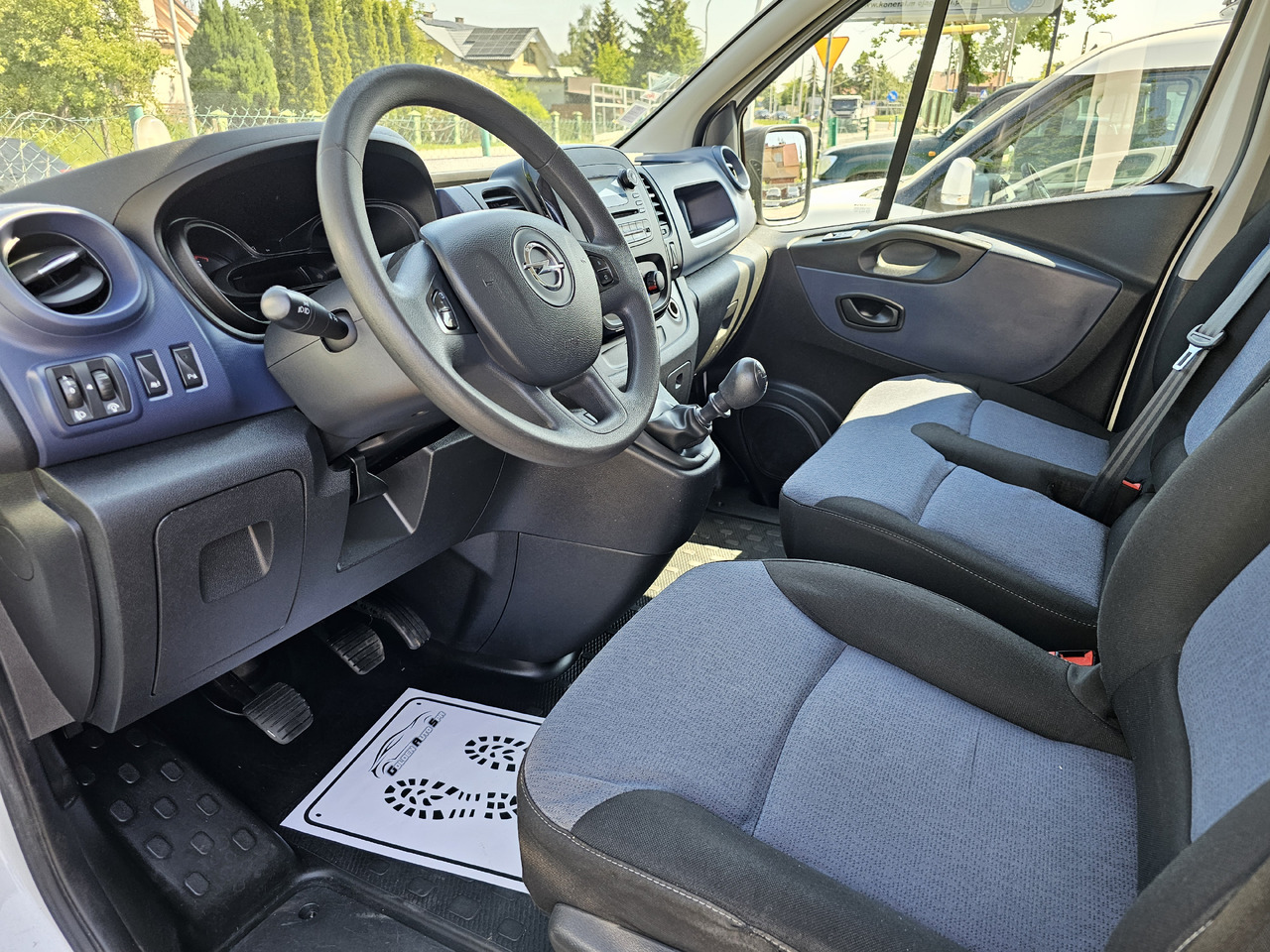 RENAULT TRAFIC L2H1 CHLODNIA MROZNIA CARRIER+230V KLIMA KAMERA EURO6 - Малотоннажный рефрижератор: фото 3 RENAULT TRAFIC L2H1 CHLODNIA MROZNIA CARRIER+230V KLIMA KAMERA EURO6 - Малотоннажный рефрижератор: фото 3