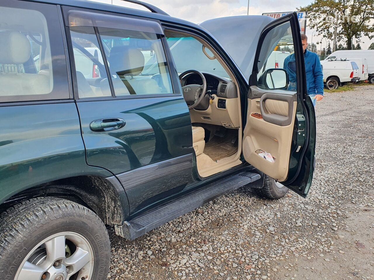 Toyota LAND CRUISER 100 4,2 TD KLIMA 7 OSOB - Легковой автомобиль: фото 4 Toyota LAND CRUISER 100 4,2 TD KLIMA 7 OSOB - Легковой автомобиль: фото 4