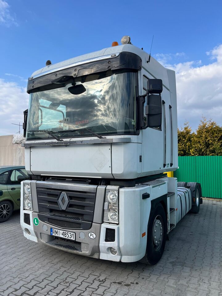Тягач RENAULT MAGNUM 520 AUTOMAT KLIMA WEBASTO [ Copy ]: фото 1