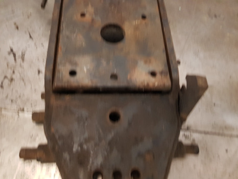 Case 4230, 4210, 4220, 95, 85 S Automatic Hitch Parts Only 228722a1, 228726a1 - Рама/ Шасси: фото 4 Case 4230, 4210, 4220, 95, 85 S Automatic Hitch Parts Only 228722a1, 228726a1 - Рама/ Шасси: фото 4
