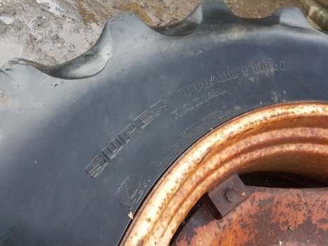 Case International Rear Wheel Complete 18.4r38 - Колесо для Тракторов: фото 3 Case International Rear Wheel Complete 18.4r38 - Колесо для Тракторов: фото 3