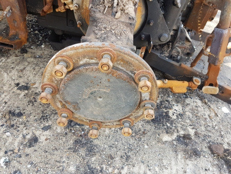 Case Maxxum 130 Rear, Front Axle, Engine, Transmission, Pto, Hydraulic Nut - Детали тормозной системы для Тракторов: фото 4 Case Maxxum 130 Rear, Front Axle, Engine, Transmission, Pto, Hydraulic Nut - Детали тормозной системы для Тракторов: фото 4