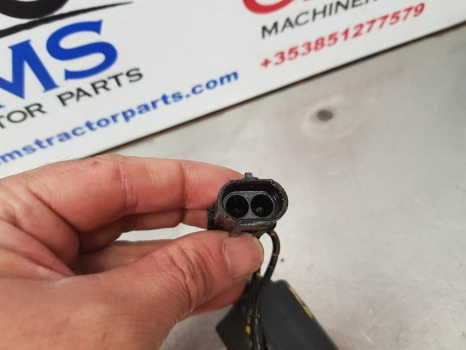 Case Maxxum 5140, Case 5000, Magnum Series, Solenoid Valve 110415a1 - Сенсор: фото 4 Case Maxxum 5140, Case 5000, Magnum Series, Solenoid Valve 110415a1 - Сенсор: фото 4