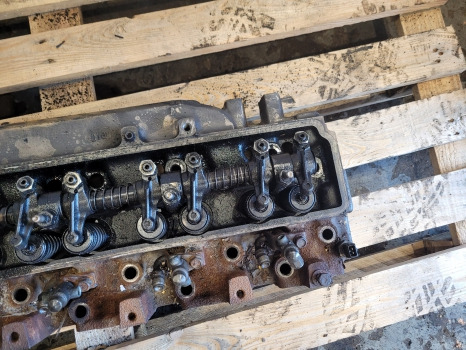 Claas Ares 656 John Deere 6810 Engine Cylinder Head R121608, 6005021490, Re57489 - Головка блока: фото 5 Claas Ares 656 John Deere 6810 Engine Cylinder Head R121608, 6005021490, Re57489 - Головка блока: фото 5