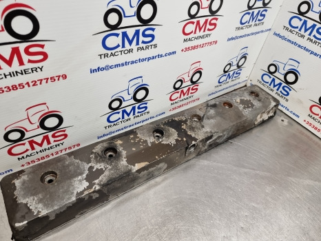 Claas Ares 656rc, Jd6068 Engine Valve Cover R121453, R135388, R135360 - Головка блока: фото 2 Claas Ares 656rc, Jd6068 Engine Valve Cover R121453, R135388, R135360 - Головка блока: фото 2