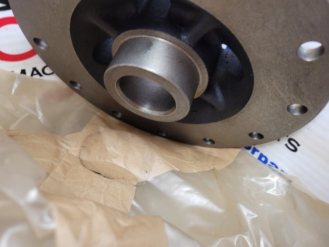 Claas, Mccormick, Carraro Proactive Suspension Differential Housing 6000103456 - Передняя ось: фото 5 Claas, Mccormick, Carraro Proactive Suspension Differential Housing 6000103456 - Передняя ось: фото 5