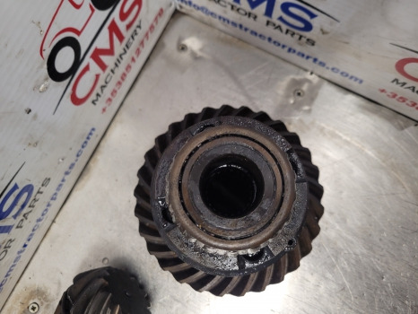 Передняя ось Deutz Agrotron 110 Zf Front Axle Bevel Gear 13x29, Differential 4475.205.038: фото 7