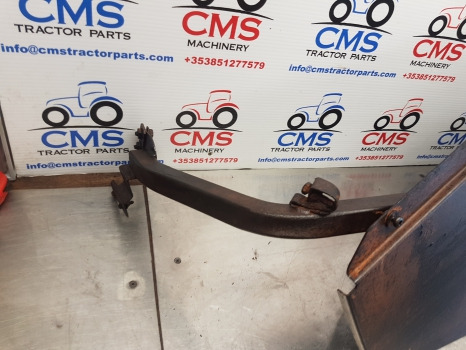 Deutz Agrotron 6120.40, 6 Ttv, Serie 6, Mudguard Panel Lhs 0.019.4398.3/20 - Крыло: фото 4 Deutz Agrotron 6120.40, 6 Ttv, Serie 6, Mudguard Panel Lhs 0.019.4398.3/20 - Крыло: фото 4