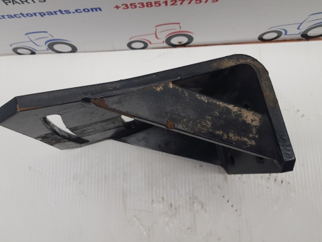 Deutz Agrotron M620 Front Mudguard Bracket 0.016.0439.2 - Крыло: фото 5 Deutz Agrotron M620 Front Mudguard Bracket 0.016.0439.2 - Крыло: фото 5