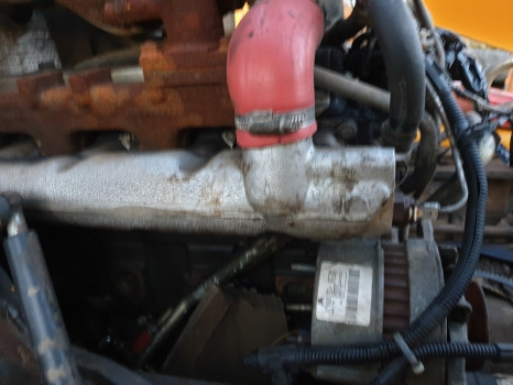 Fermec 760 Perkins 1948/2200 Complete Engine For Parts Aq31425 Zz50281 ,zz90145 - Двигатель: фото 2 Fermec 760 Perkins 1948/2200 Complete Engine For Parts Aq31425 Zz50281 ,zz90145 - Двигатель: фото 2