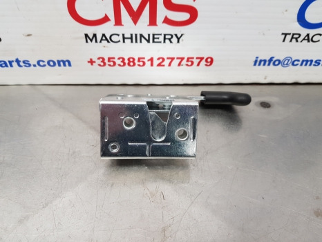 Ford 10 Series, David Brown, Deutz Door Lock Lh 87639168, E3nn94264a27aa - Дверь и запчасти: фото 3 Ford 10 Series, David Brown, Deutz Door Lock Lh 87639168, E3nn94264a27aa - Дверь и запчасти: фото 3