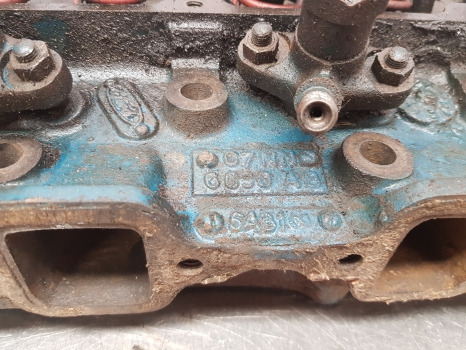 Ford 3000, 2000, 3000 Engine Cylinder Head C7nn6049ab, D0nn9f593a - Головка блока для Сельскохозяйственной техники: фото 3 Ford 3000, 2000, 3000 Engine Cylinder Head C7nn6049ab, D0nn9f593a - Головка блока для Сельскохозяйственной техники: фото 3