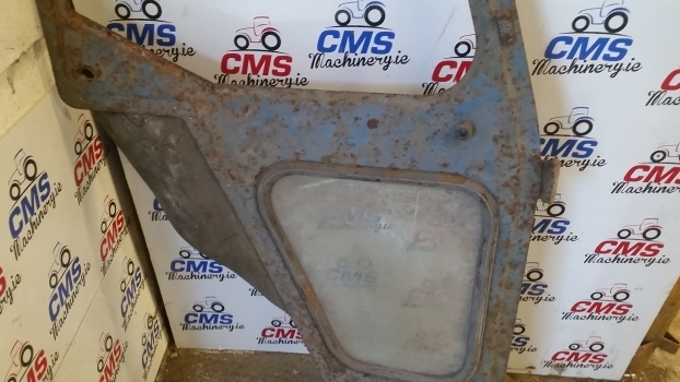 Ford 3600 Ford Cab Door Right. Please Check By Photos. - Дверь и запчасти для Тракторов: фото 3 Ford 3600 Ford Cab Door Right. Please Check By Photos. - Дверь и запчасти для Тракторов: фото 3