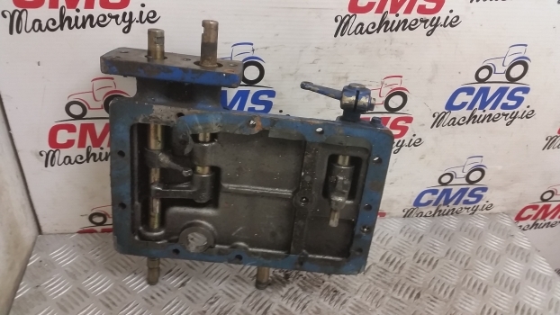 Ford 4630, 30 Series Transmission Gearbox Top Cover Control K3660721251 - Коробка передач и запчасти для Тракторов: фото 5 Ford 4630, 30 Series Transmission Gearbox Top Cover Control K3660721251 - Коробка передач и запчасти для Тракторов: фото 5