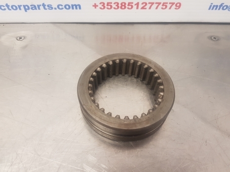 Ford 6640, 7840, 8240, Ts100, Tsa115 Transmission Coupling 81864533 - Коробка передач и запчасти для Тракторов: фото 3 Ford 6640, 7840, 8240, Ts100, Tsa115 Transmission Coupling 81864533 - Коробка передач и запчасти для Тракторов: фото 3