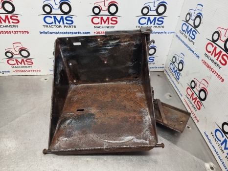 Ford 7840, 8240, 8340, 6640 Battery Tray Assy F0nn10n655ab11b, F0nn10723de11m - Подвеска кабины: фото 1 Ford 7840, 8240, 8340, 6640 Battery Tray Assy F0nn10n655ab11b, F0nn10723de11m - Подвеска кабины: фото 1