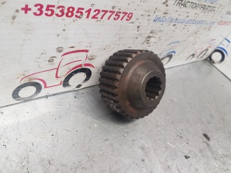 Ford New Holland Fiat F130, 60, Tm, M, F Series Pto Clutch Gear Hub 5171698 - Трансмиссия: фото 2 Ford New Holland Fiat F130, 60, Tm, M, F Series Pto Clutch Gear Hub 5171698 - Трансмиссия: фото 2