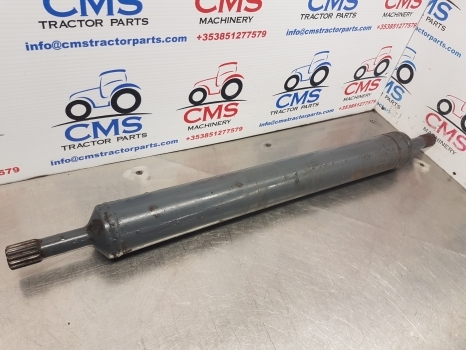 Ford New Holland Ts110, Ts And 40 Series 4wd Propeller Drive Shaft 82011577 - Карданный вал для Тракторов: фото 4 Ford New Holland Ts110, Ts And 40 Series 4wd Propeller Drive Shaft 82011577 - Карданный вал для Тракторов: фото 4