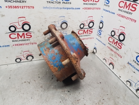 Ford Tw 20 Front Axle Hub Bolt Plate 4468453013, 4468453013, Zp1927708 - Ступица для Тракторов: фото 3 Ford Tw 20 Front Axle Hub Bolt Plate 4468453013, 4468453013, Zp1927708 - Ступица для Тракторов: фото 3