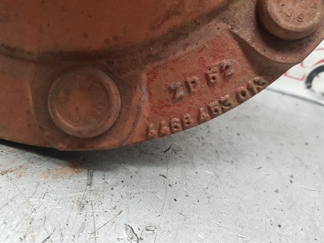Ford Tw 20 Front Axle Hub Bolt Plate 4468453013, 4468453013, Zp1927708 - Ступица для Тракторов: фото 2 Ford Tw 20 Front Axle Hub Bolt Plate 4468453013, 4468453013, Zp1927708 - Ступица для Тракторов: фото 2