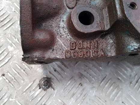 Ford Tw20, Tw30, 9700, Engine Head D9nn6090ca, D9nn6049gb, 87802116 - Головка блока для Тракторов: фото 5 Ford Tw20, Tw30, 9700, Engine Head D9nn6090ca, D9nn6049gb, 87802116 - Головка блока для Тракторов: фото 5