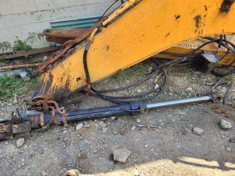 Hyundai Hx220lc Boom Lift Ram Cylinder 31k6-50110, 31k6-50120, 31y1-45410 - Гидравлический цилиндр для Экскаваторов: фото 1 Hyundai Hx220lc Boom Lift Ram Cylinder 31k6-50110, 31k6-50120, 31y1-45410 - Гидравлический цилиндр для Экскаваторов: фото 1