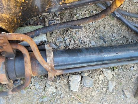 Hyundai Hx220lc Boom Lift Ram Cylinder 31k6-50110, 31k6-50120, 31y1-45410 - Гидравлический цилиндр для Экскаваторов: фото 3 Hyundai Hx220lc Boom Lift Ram Cylinder 31k6-50110, 31k6-50120, 31y1-45410 - Гидравлический цилиндр для Экскаваторов: фото 3