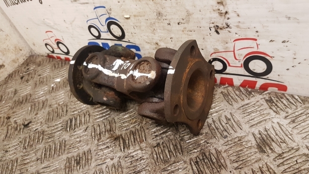 John Deere 5020,6030 And 7030 Series Universal Driveshaft Al166275 - Приводный вал для Тракторов: фото 3 John Deere 5020,6030 And 7030 Series Universal Driveshaft Al166275 - Приводный вал для Тракторов: фото 3