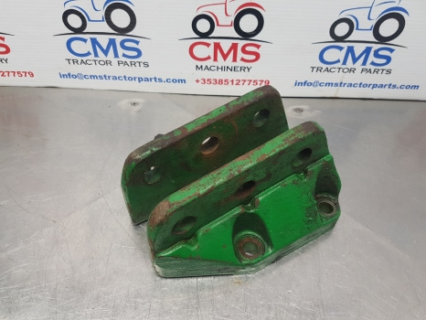 John Deere 6000, 6010, 6020 Series Top Link Bracket L78801, L78802 - Подвеска: фото 5 John Deere 6000, 6010, 6020 Series Top Link Bracket L78801, L78802 - Подвеска: фото 5