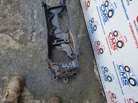 John Deere 6145r, 6m, 6r Series, Exhaust Carrier Bracket L213285 - Глушитель/ Выхлопная система: фото 4 John Deere 6145r, 6m, 6r Series, Exhaust Carrier Bracket L213285 - Глушитель/ Выхлопная система: фото 4