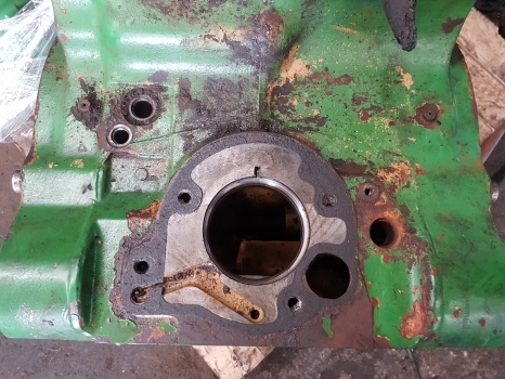 Трансмиссия для Тракторов John Deere 6200, 6300, 6400, 6500 Range Transmission Housing Al78669, L75289: фото 8
