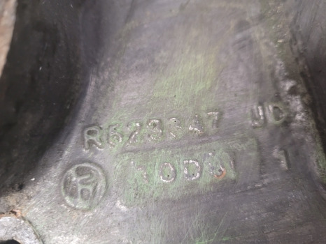 John Deere 6230, 6330, 6430, 7130 Engine Cover R523347 - Двигатель и запчасти: фото 5 John Deere 6230, 6330, 6430, 7130 Engine Cover R523347 - Двигатель и запчасти: фото 5